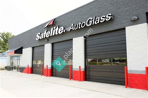 Specialties Get your auto glass damage fixed with the safety of contact free services and the expertise you expect from Safelite AutoGlass. . Safelite twin falls